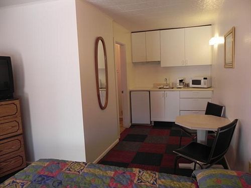 Crimson Hills Motel Parowan Экстерьер фото
