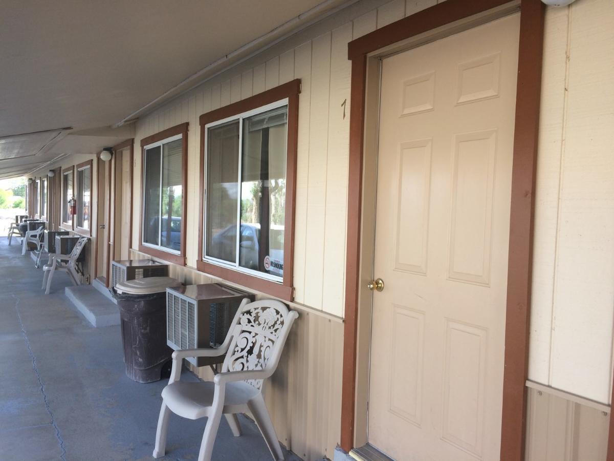 Crimson Hills Motel Parowan Экстерьер фото